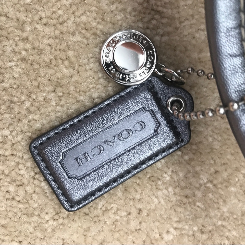 Coach silver/grey purse - Picture 4 of 5